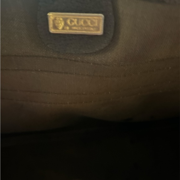 Gucci - Picture 2 of 9